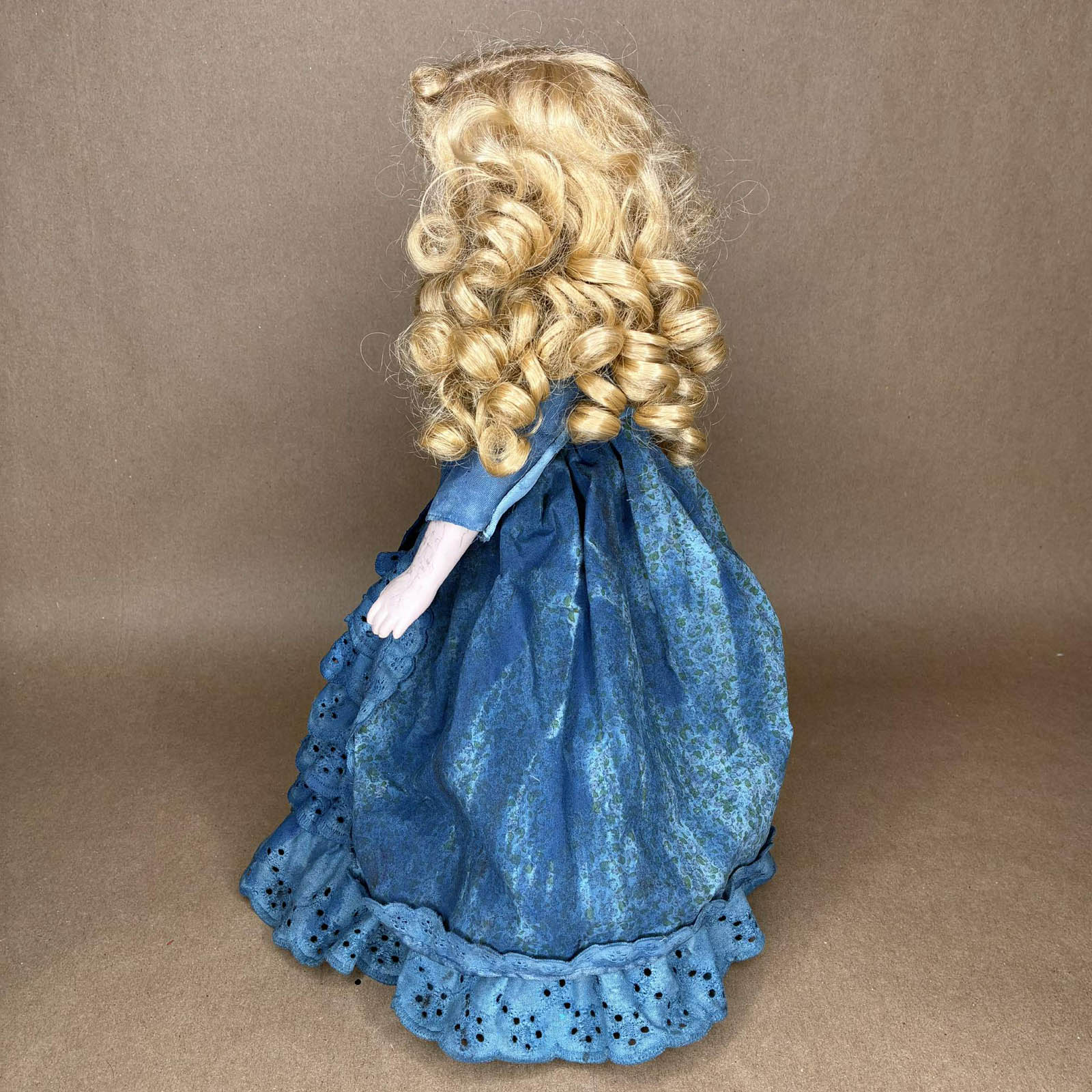 Interview with the Vampire collectible doll Erika's Emporium