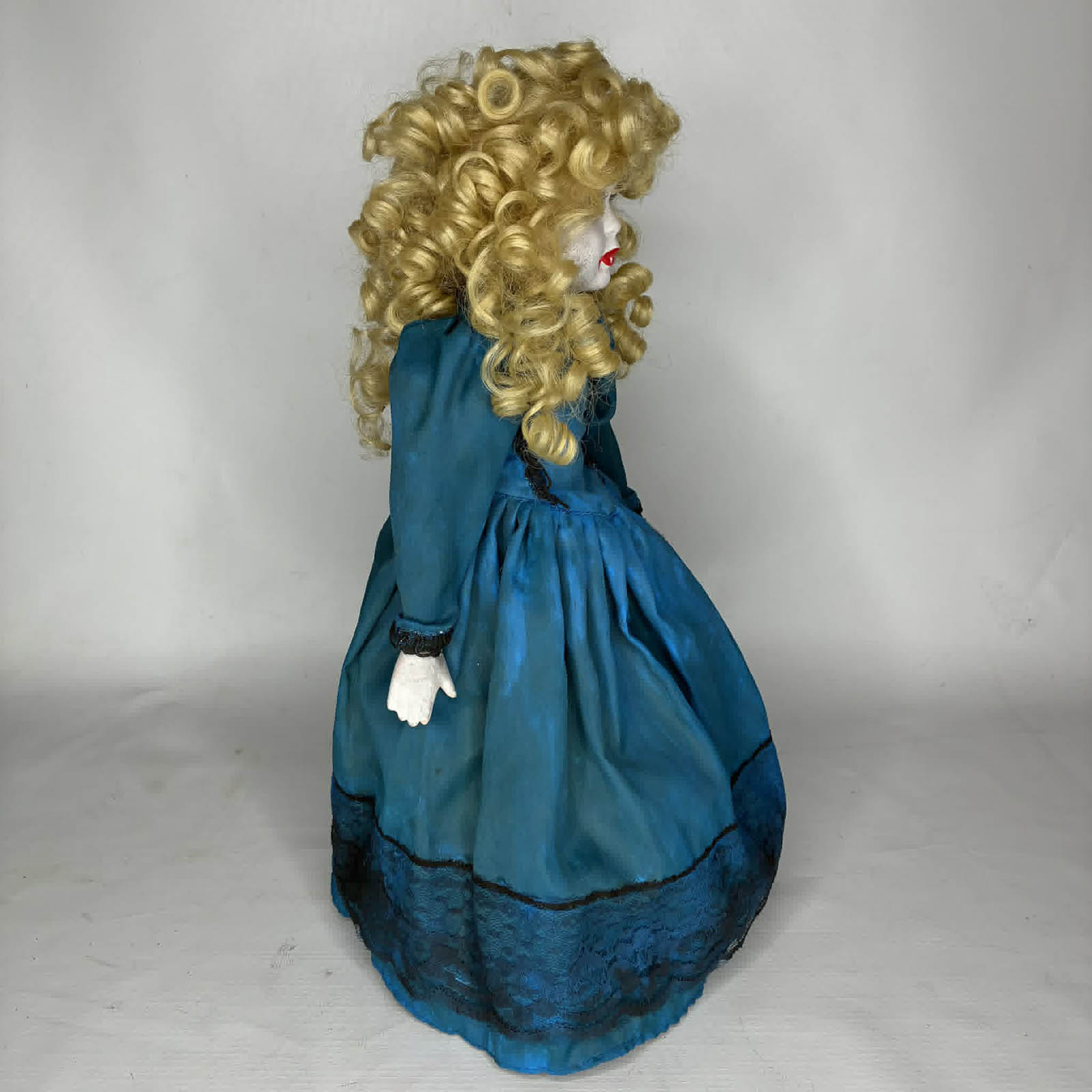 Claudia Doll Interview With The Vampire Inspired Creation